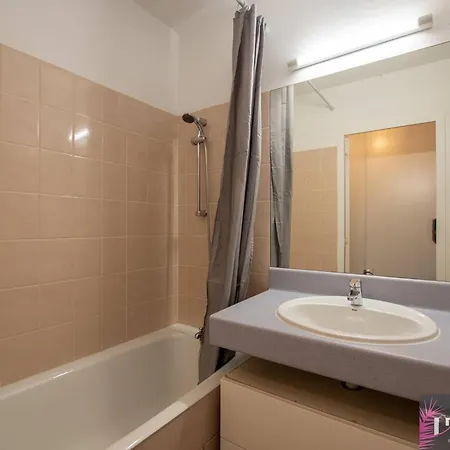 Апартаменты Renove A 50m De L'ocean A - Fr-1-825-41 Ла-Рошель